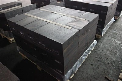 Chemically Bonded Magnesia Chrome Brick